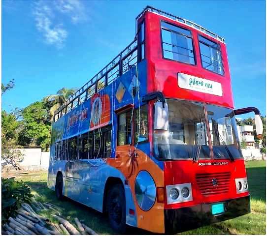 কক্সবাজারে বিআরটিসি বাসে পর্যটকদের স্বস্তি